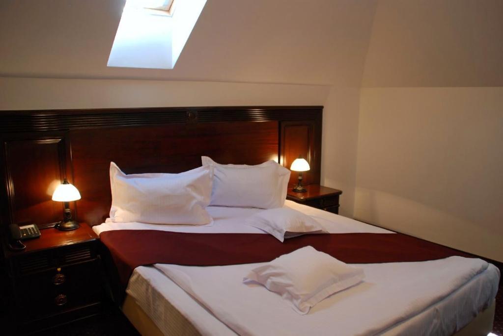 Hanul Domnesc Brasov Room photo